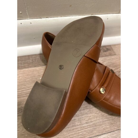 Liz Claiborne Women's Brown Loafers Size 7M - Picture 4 of 6